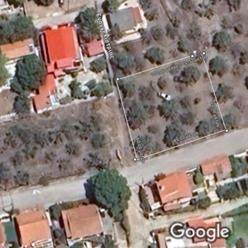 Land 750 m² in Kineta beach, buildable, corner plot