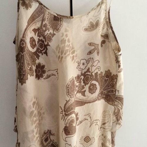Ikks women's camisole like new, beige and brown paisley print