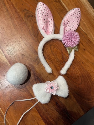 Carnival bunny headband used, set of 3 with tail and bow