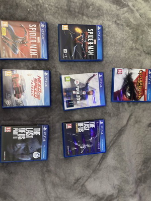 PS4 games bundle used with Spiderman, TLOU, God of War, FIFA, Need for Speed