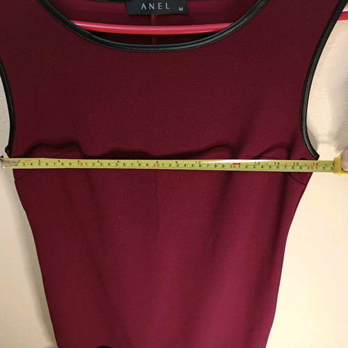 Anel Burgundy Sleeveless Dress Like New With Lace