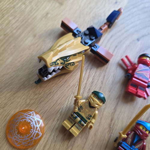 Lego Ninjago Minifigures pack of 7 authentic like new