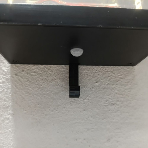 Illuminated Garage Key Holder 1:64 New with LED and Motion Sensor