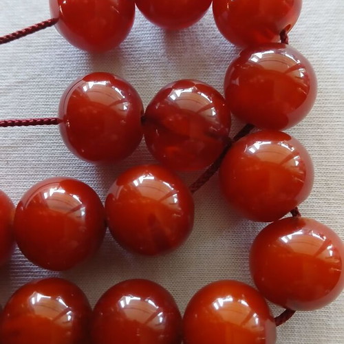 Masticha Bakelite Worry Beads with Silver Elements like new