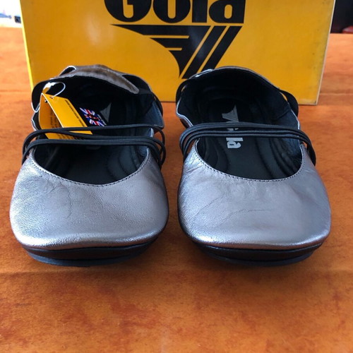 Branded women's platform shoes used, size 37