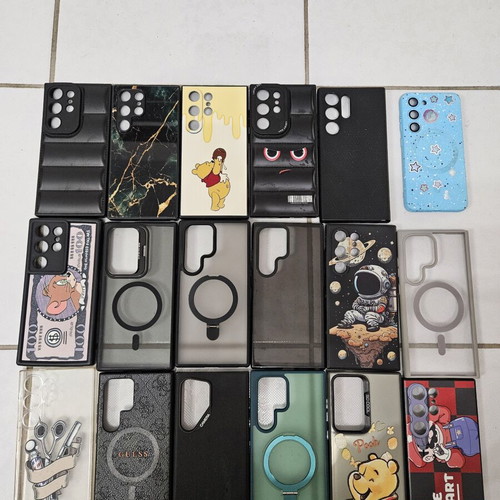 S24 Ultra phone cases like new