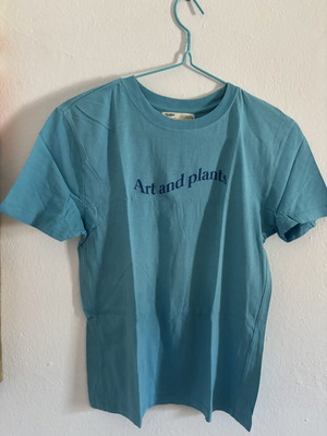 Tshirt Bershka μπλε μέγεθος M σαν καινούργιο