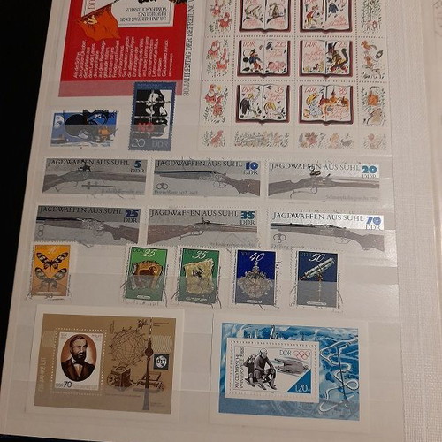 DDR East Germany stamp collection like new, A4 album with 16 pages