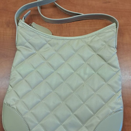 Burberry crossbody bag beige like new, quilted metallic fabric