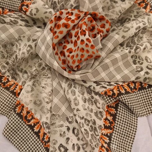 Codello scarf like new, 100% silk, multicolored 85×85