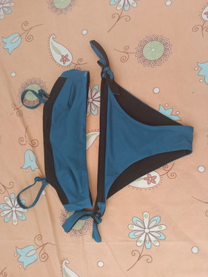 Swimsuit like new, black and blue, size XS