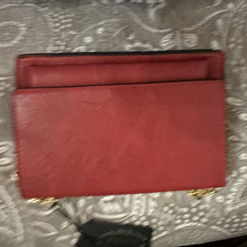 Shoulder bag like new, red