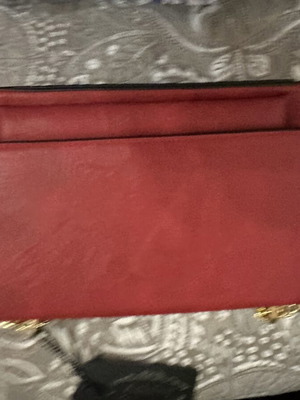 Shoulder bag like new, red