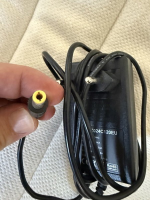 Charger with rare plug like new