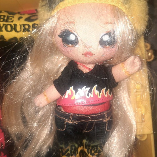 Surprise doll with bag used
