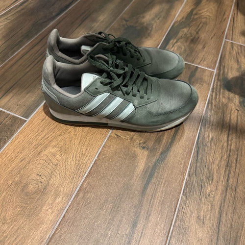 Adidas shoes like new, size 42.5