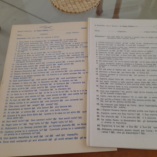La lingua italiana per stranieri corso medio lessons, like new