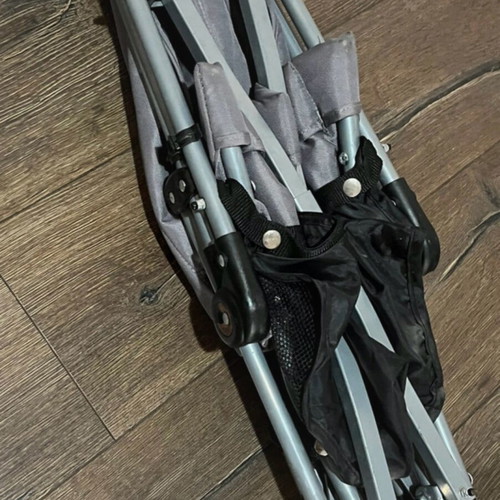 Cuggl Laurel stroller used, lightweight and foldable