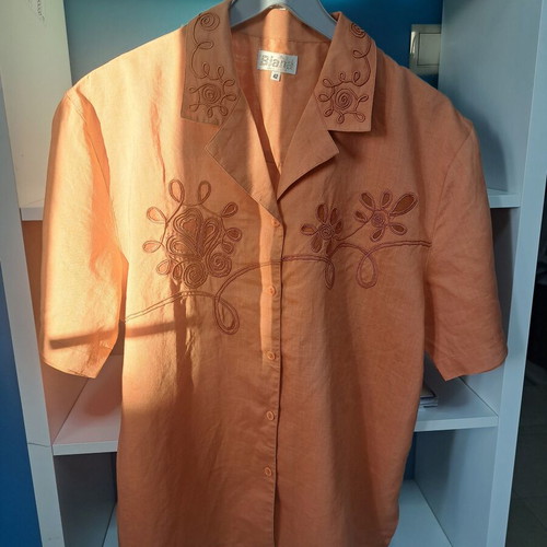 Miss Biana linen women's shirt size 42 with embroidery like new, orange
