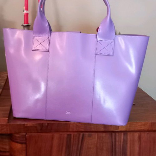 Large branded bag with unique defect