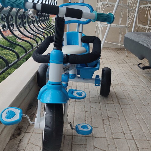 Lorelli children's tricycle bike blue like new