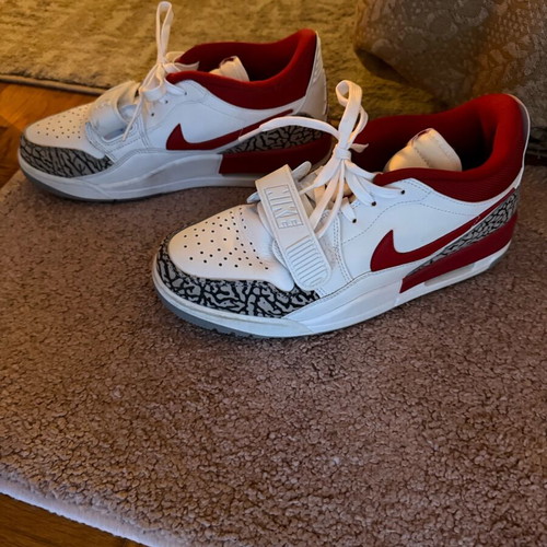 Air Jordan Low 312 women's athletic shoes like new, size 40.5