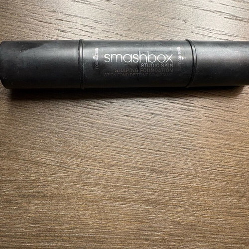 Smashbox foundation and contour used