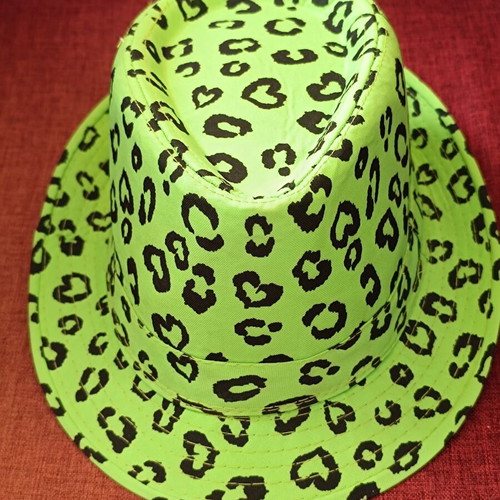 Hats colorful pack of 5 like new, size 58