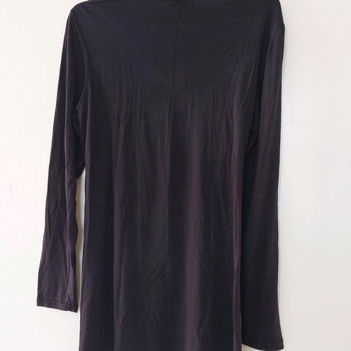 Black long-sleeve blouse with a square bust