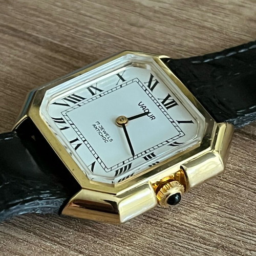 VADUR Vintage Women's Mechanical Watch NOS, White and Gold