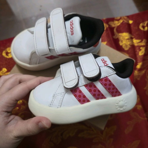 Disney Minnie λευκά sneakers σαν καινούργια, νούμερο 21