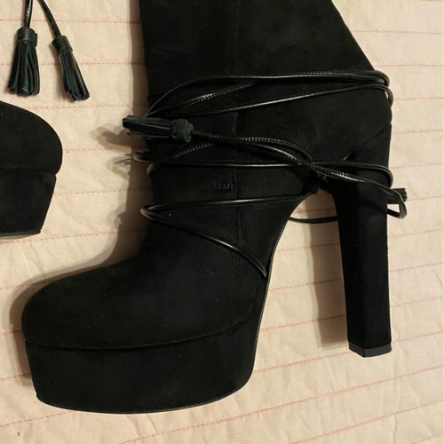 Sante black ankle boots like new, size 38