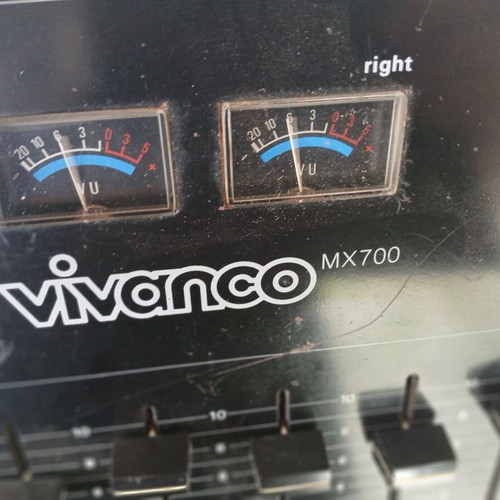 Vivanco MX700 mixer used with 6 inputs