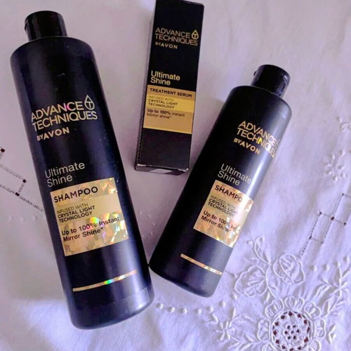 Avon Ultimate Shine hair set with Crystal Light Technology, new