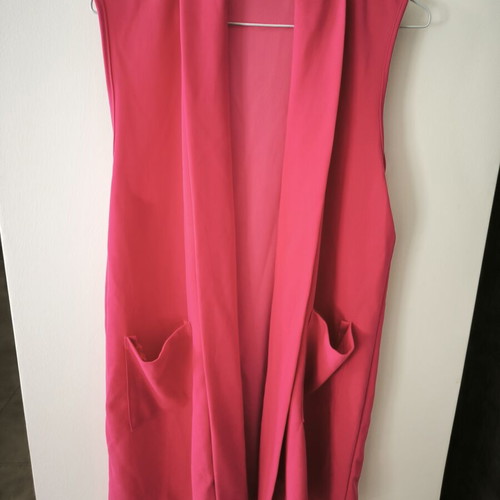 Long fuchsia vest new, one size