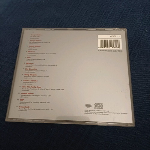 Red Hot + Dance CD album compilation like new, pop