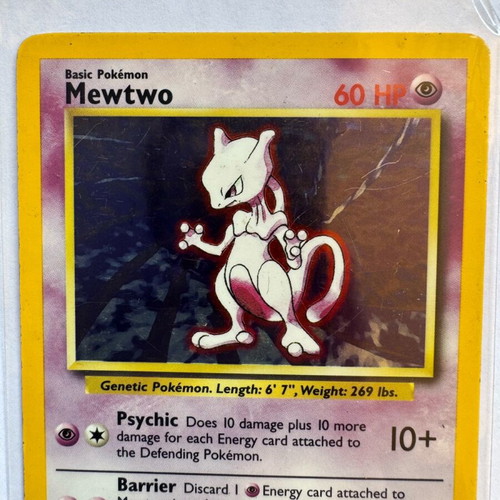 Pokemon TCG Mewtwo Holo Base Set like new