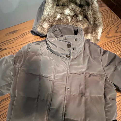 Geox long puffer coat like new with detachable fur gray