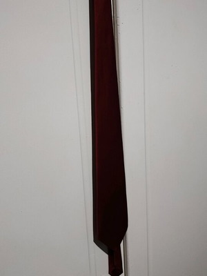 Men's tie like new, handmade by Italy, burgundy
