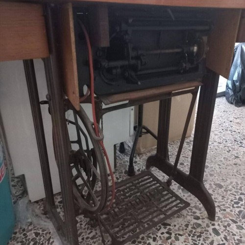 Singer treadle sewing machine used, collectible vintage piece