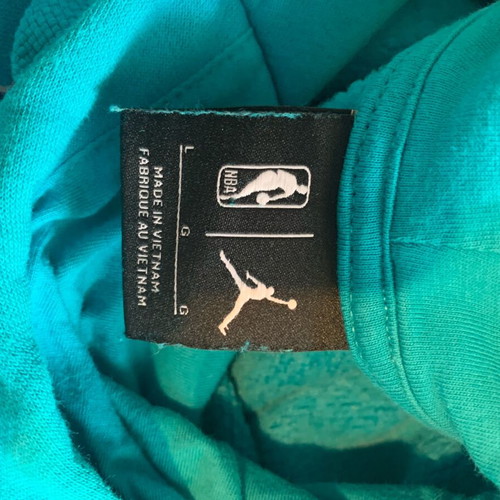Charlotte Hornets hoodie authentic, like new