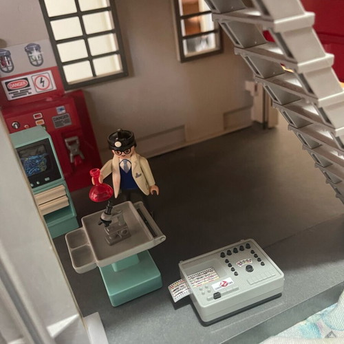 Playmobil Ghostbusters Headquarters 9219 used