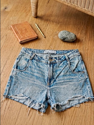 Bershka Denim Shorts like new, size M 38 10, light blue