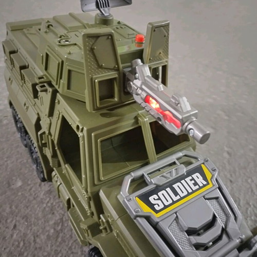 Chap mei Soldier Force command trucks playset with sounds and lights like new