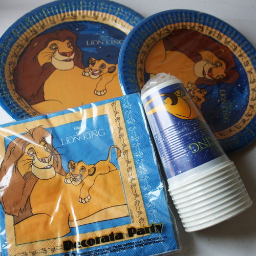 Vintage 90's Lion King birthday party set 20 napkins 10 cups and plates new