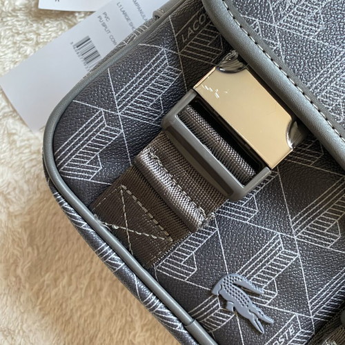 Lacoste crossbody bag like new, gray
