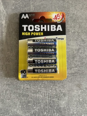 Toshiba alkaline batteries AA and AAA high power set 4 pcs new