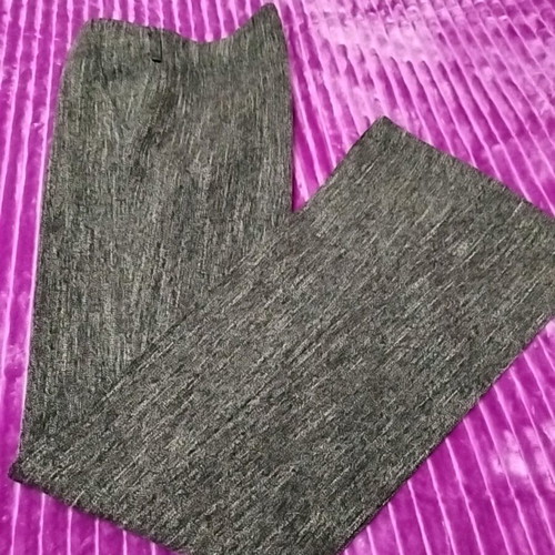 Gray bell-bottom pants new, size 25, xs