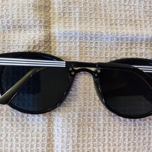 Solo-Solis NDL2657 sunglasses new, black with metal striped arms