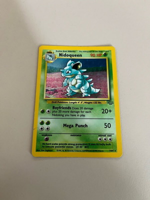 Nidoqueen 7/64 JU Unlimited Holofoil Rare in excellent condition